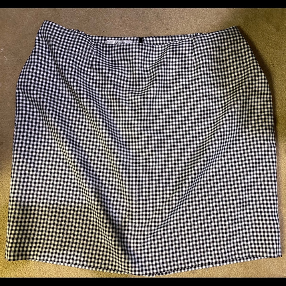 Jones Studio 24w plus size black  gingham skirt